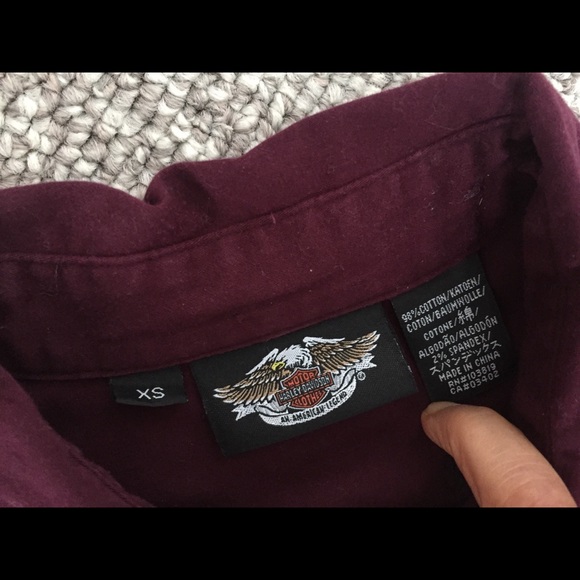 Harley-Davidson Burgundy Embroidered Shirt Women - Picture 3 of 6